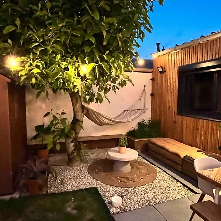 Charming Single-storey House Holiday home Saint-Andre-lez-Lille