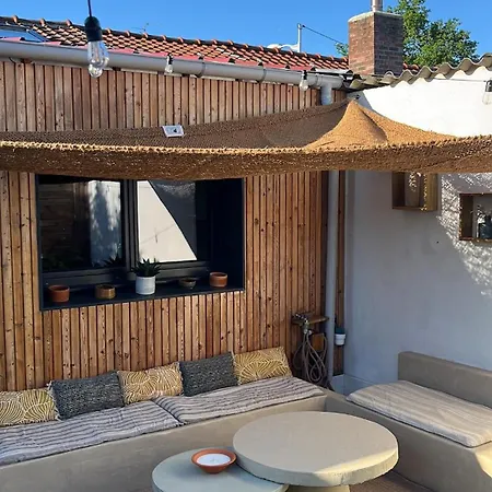 Charming Single-storey House *